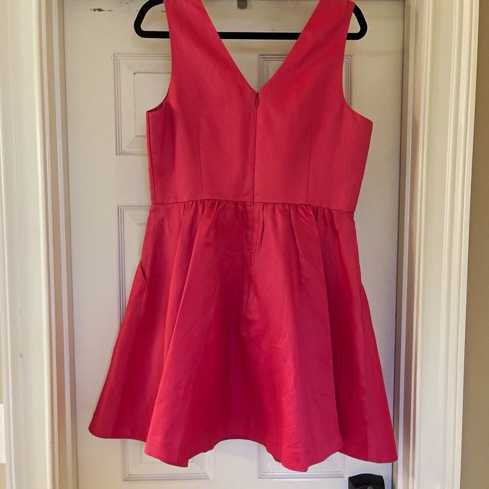 Vineyard Vines Kentucky Derby Women’s Pink Fit & Flare V-Neck Dress 10